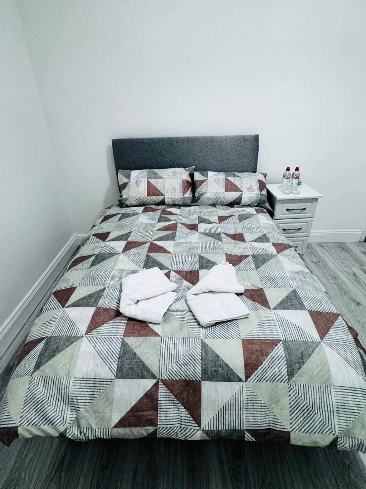 Naas Town - Budget Double Bedrooms Εξωτερικό φωτογραφία